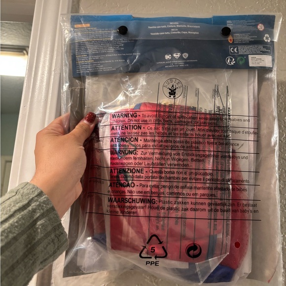 Rubie's Supergirl Costume for Kids - Red and Blue - Picture 3 of 4